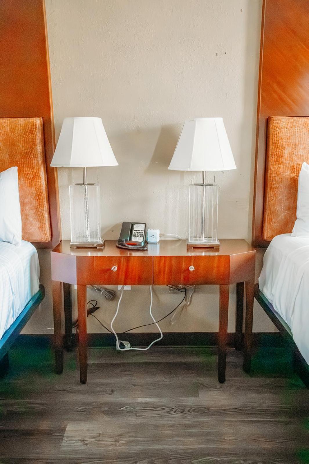 Country Garden & Suites Benton エクステリア 写真